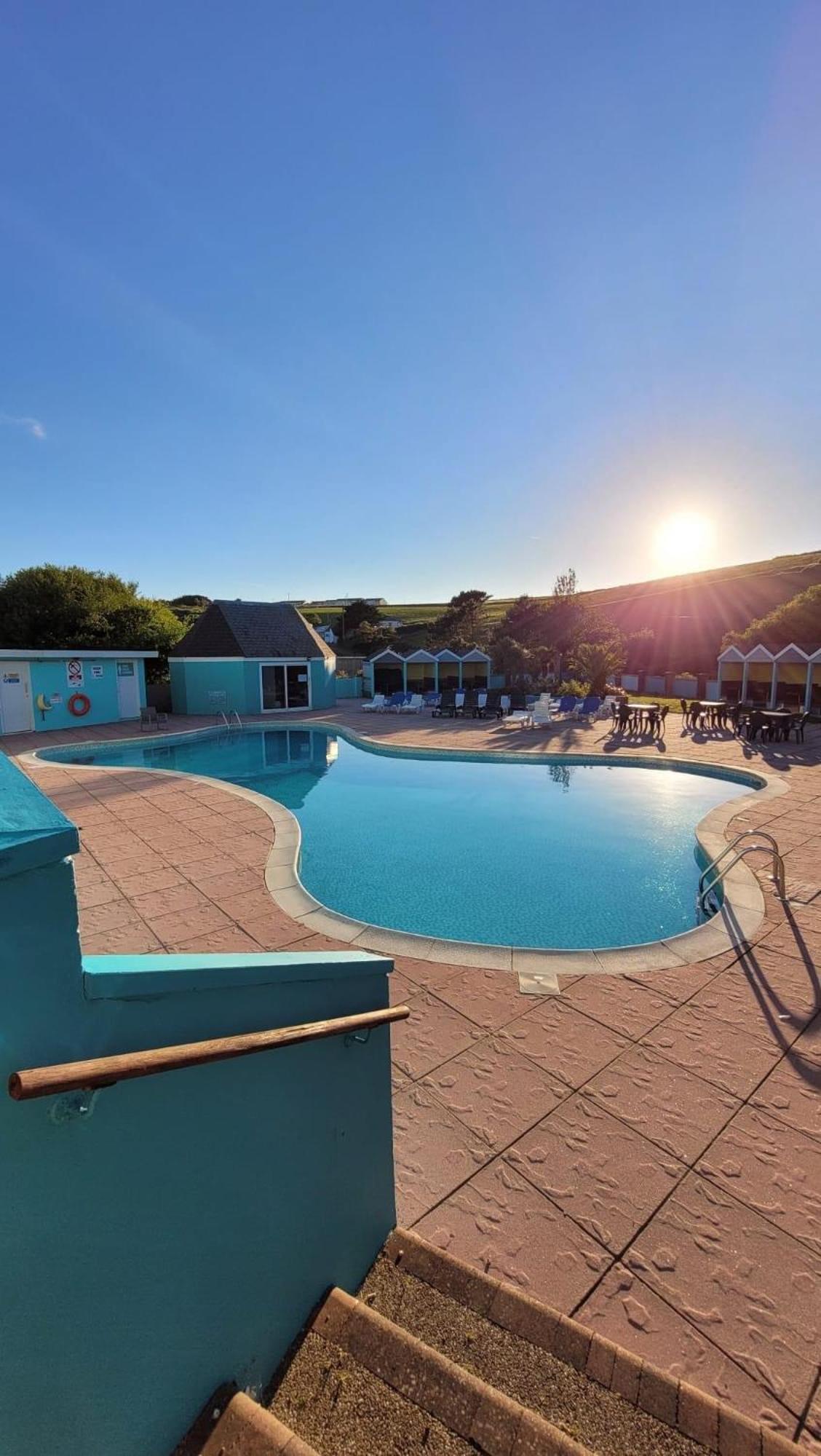 Newquay Bay Resort Oakley 6 Birth Caravan Exterior foto