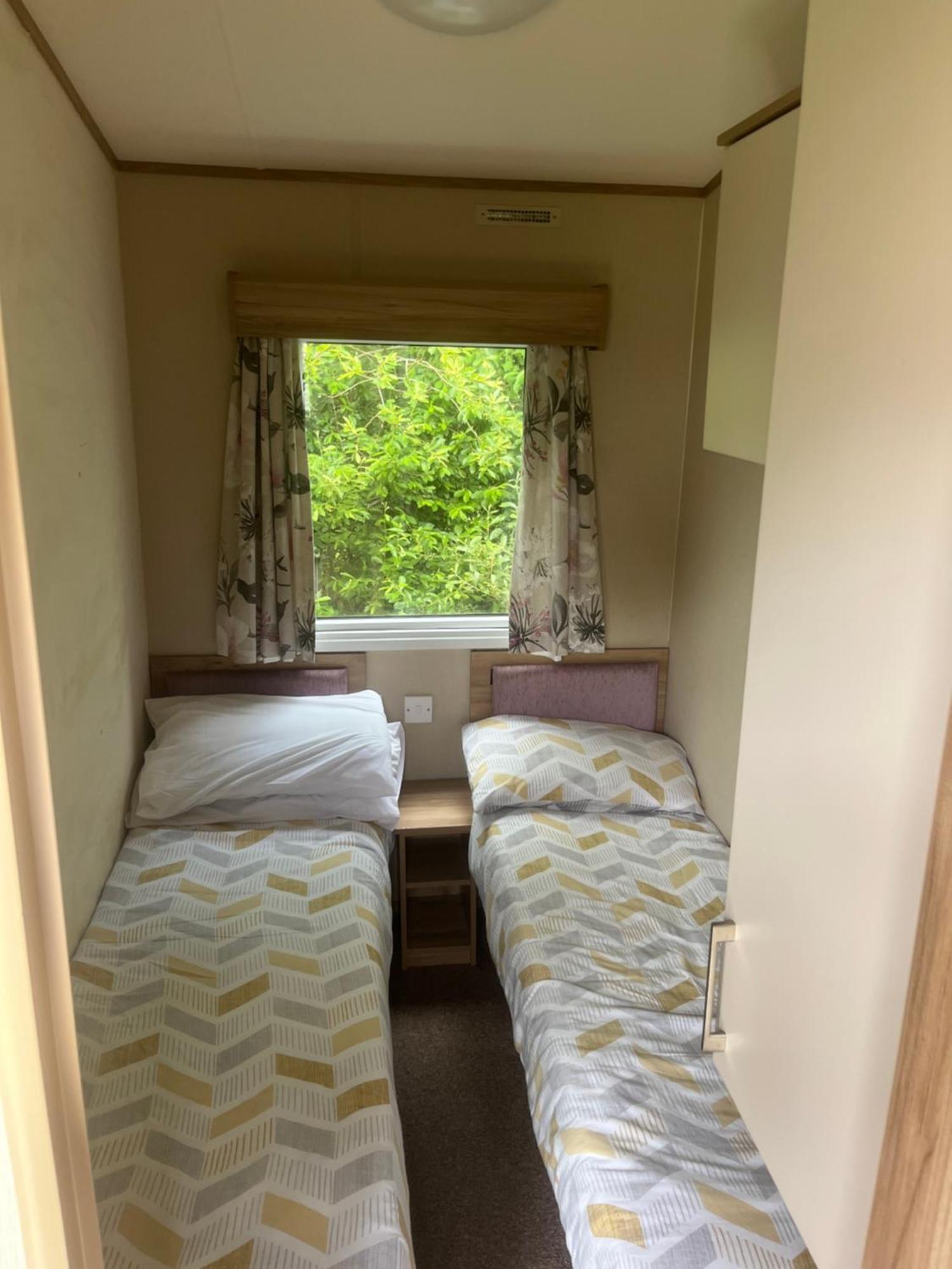 Newquay Bay Resort Oakley 6 Birth Caravan Exterior foto